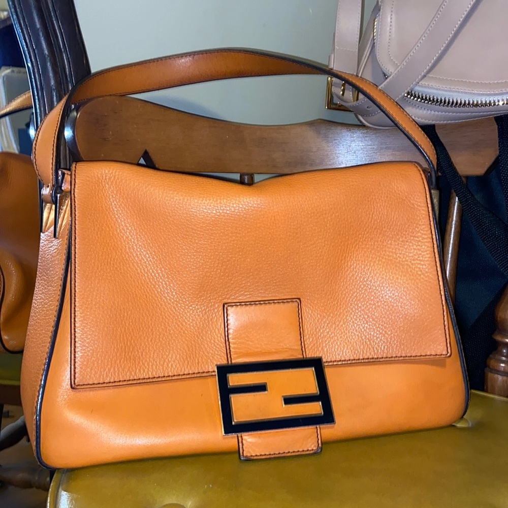 Fendi Big mamma forever leather baguette flap bag orange🍊black gold enamel
